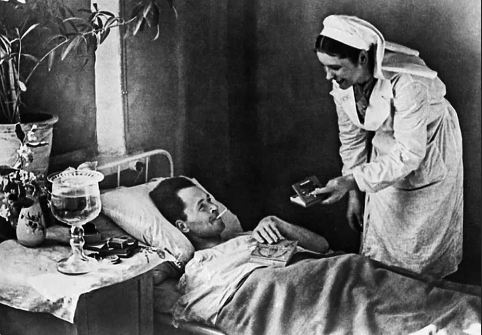 Что говорить раненым. Военный госпиталь 1941-1945. Фронтовой госпиталь Великой Отечественной войны. Военный госпиталь СССР В Великой Отечественной войны.